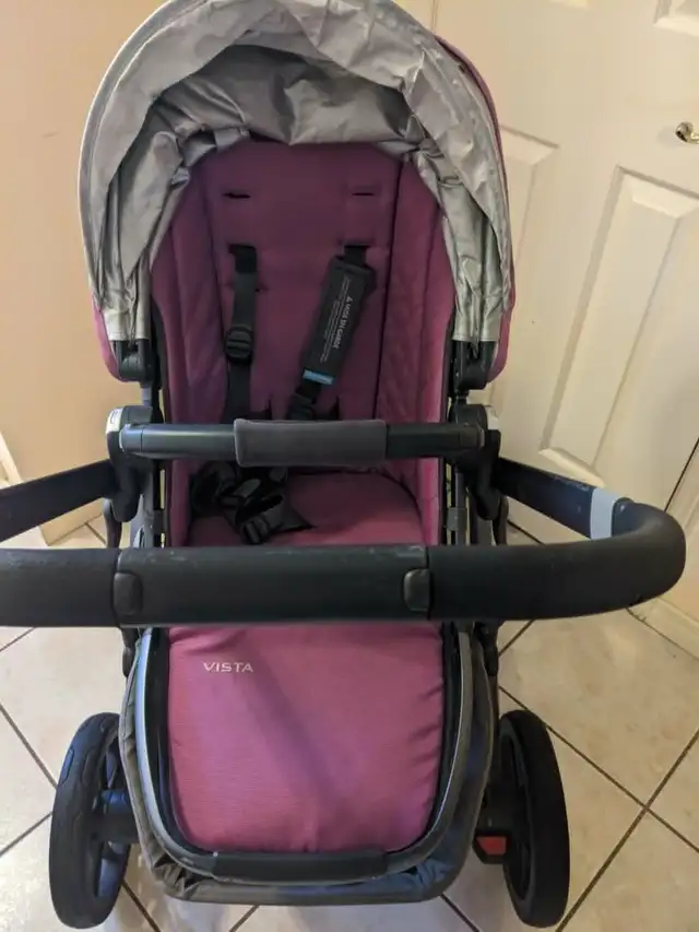 Uppa Baby Vista Stroller and Basinet in Strollers, Carriers & Car Seats in Markham / York Region - Image 4