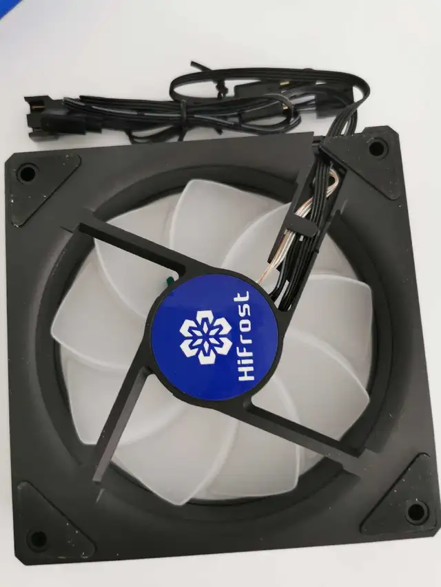 Hifrost WI2 120mm ARGB Fan in System Components in Markham / York Region - Image 4