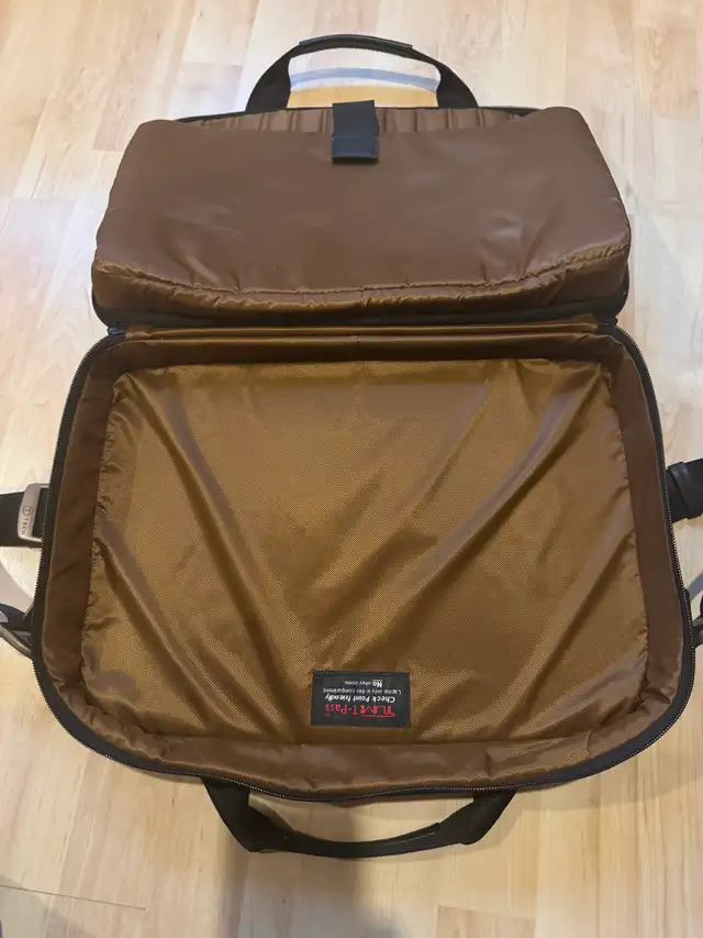 Tumi Laptop Briefcase/Messenger595974243715665924