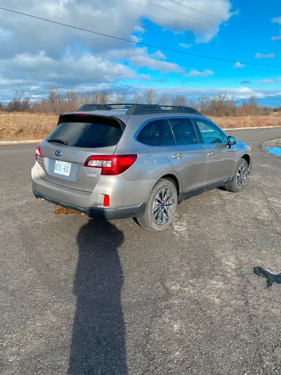 2nd owner No accidents, passes safety New battery and recent full brake job Symmetrical AWD, remote...