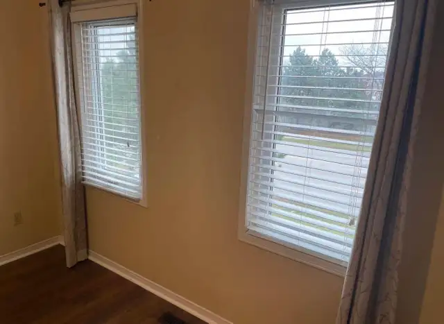 Room for rent in Room Rentals & Roommates in Mississauga / Peel Region - Image 7