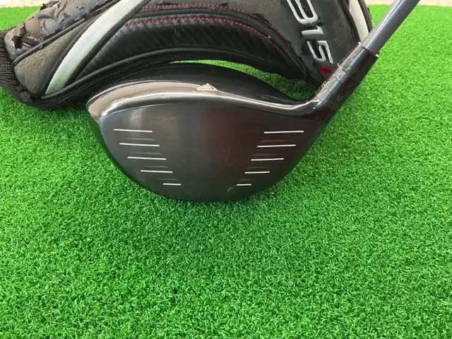 Titleist 915D2 driver. Fujikura in Golf in Kawartha Lakes - Image 3
