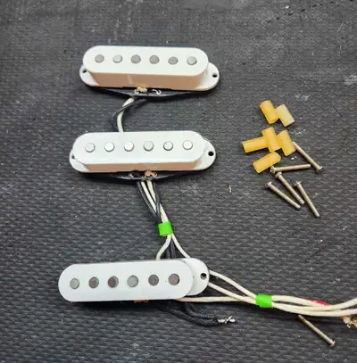 Fender Custom Shop '54 Pickups , View more