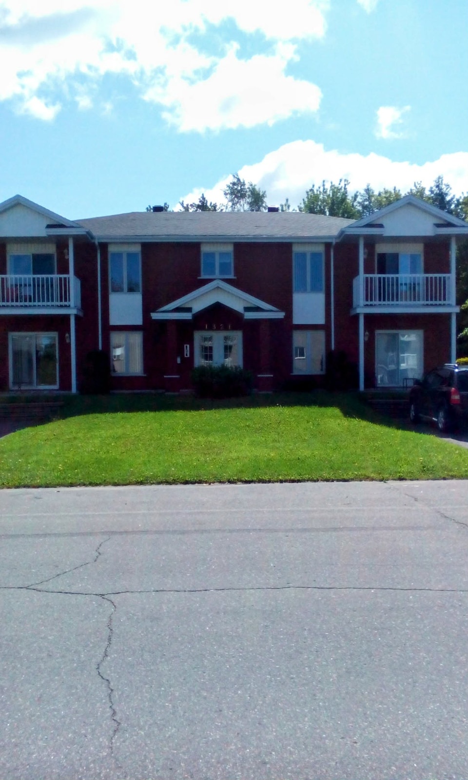 1321 21e Av — photo 1