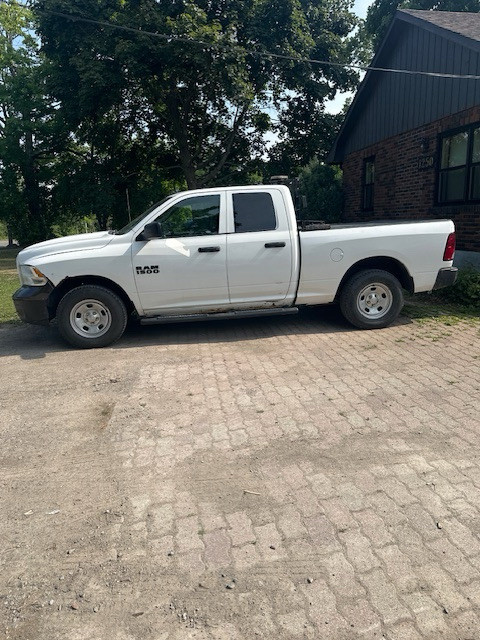 Certified 2017 Ram 1500 in Cars & Trucks in Peterborough