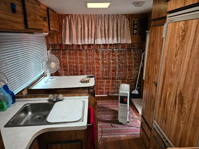 28 ft Security RV GMC motorhome $3850 in RVs & Motorhomes in Delta/Surrey/Langley - Image 7
