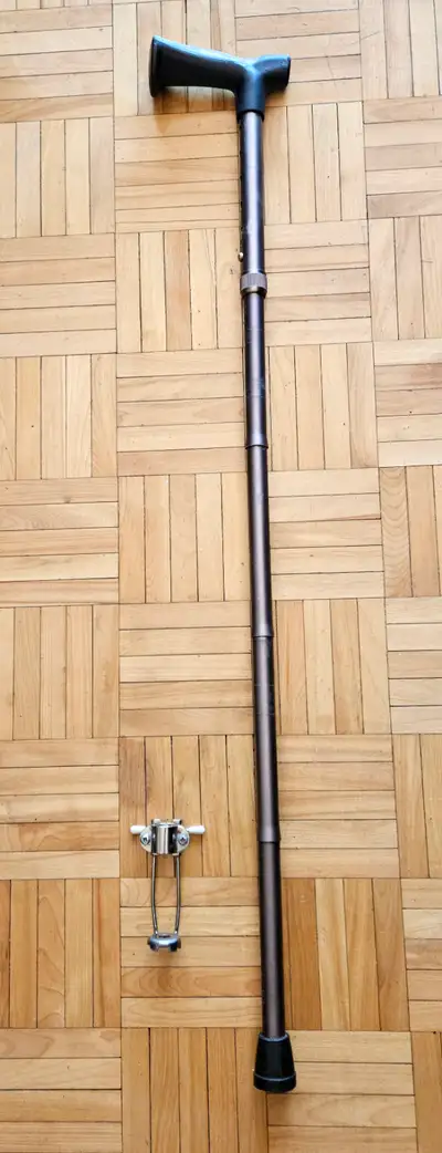 Adjustable folding walking cane with a 5-prong ice grip, View more
