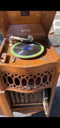 Sonora Phonograph One of a kind 1900's