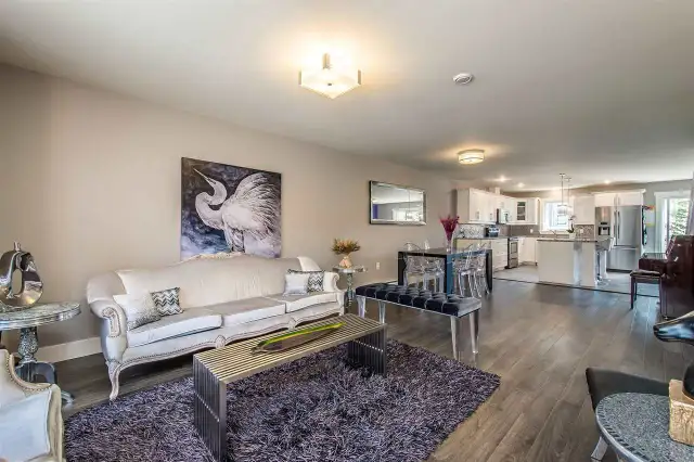For Rent - Spacious 4 Bedroom Townhouse | Rockingham - Aug 1st in Long Term Rentals in City of Halifax - Image 11