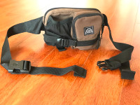 DOITE Outdoor heavy duty and well padded belt bag.
