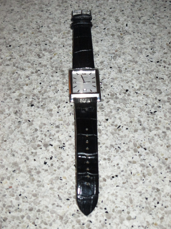 VINTAGE GC "BULOVA" WRIST WATCH CLOCK JEWELRY TIMEPIECE in Jewellery & Watches in Kitchener / Waterloo - Image 3