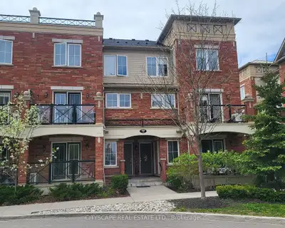 Renovated 2 Bed Rooms 2 Washrooms Apartment