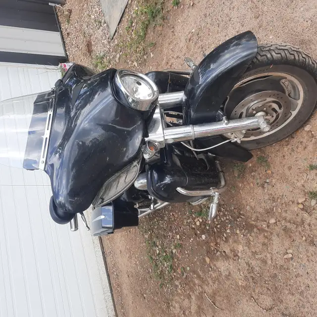 2006 Harley  Davidson  Streetglide in Touring in Lethbridge - Image 4