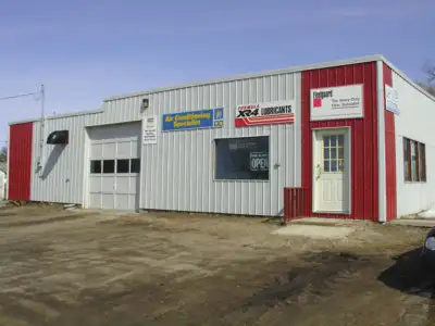 BUSINESS FOR SALE. 2 BAY SERVICE GARAGE (automotive, agricultural, commercial) Building 38ftx54ft La...