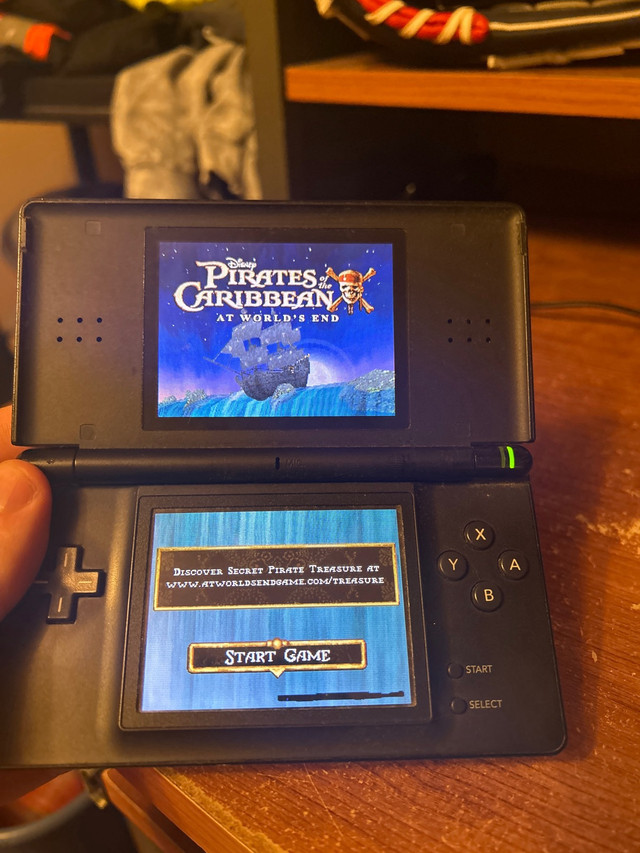Nintendo DS Pirates of the Caribbean: At Worlds End in Nintendo DS in Guelph - Image 2