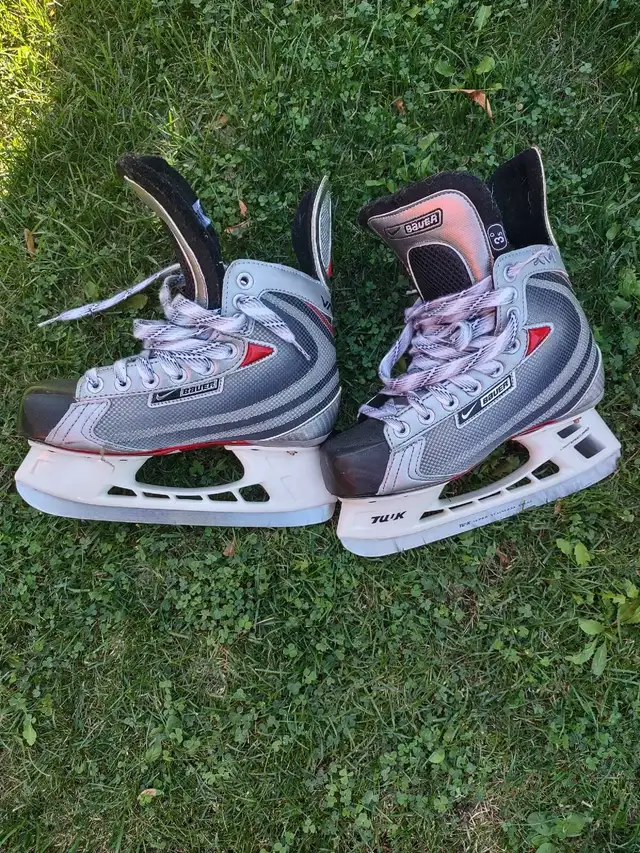 Kid's Skates in Skates & Blades in Oakville / Halton Region - Image 2