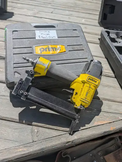 Dewalt 4" skiill saw $40 Dewalt 8" Skill saw $75 Work Pouches - FREE Bostich NEW Skiler Gas operated...