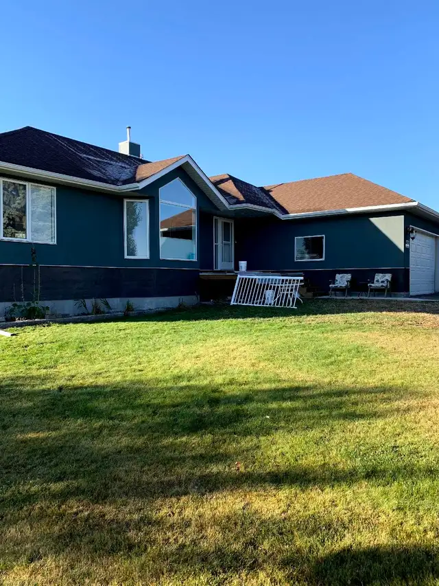 Eavestrough Installation415732380667760645