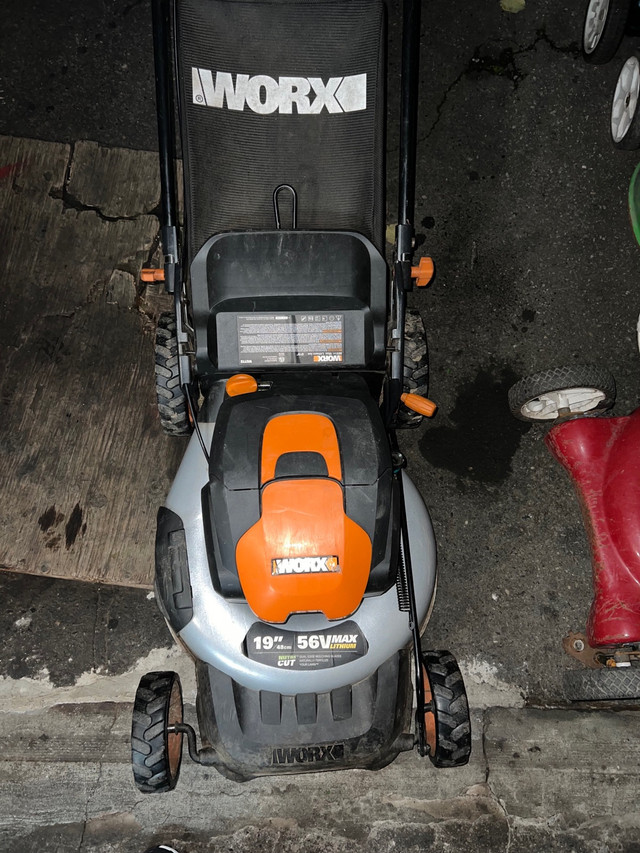 Refurbished lawn mowers for sale!!! Great price great condition