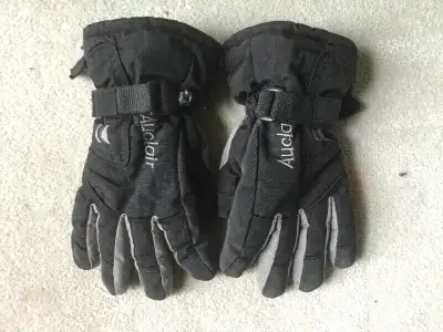 AUCLAIR WINTER GLOVES- YOUTH  M, View more
