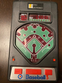Electronic Baseball 3 - Hand Held Interactive Game