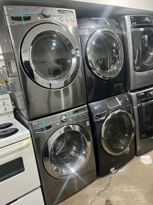 lg front load washer electric dryer set can stack  in Washers & Dryers in Mississauga / Peel Region - Image 2