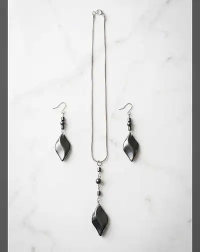 Handmade Elegant Jewelry Set, View more