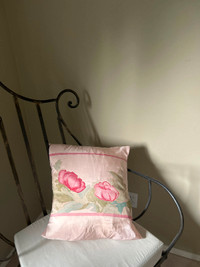Silk Pillow Covering without insert