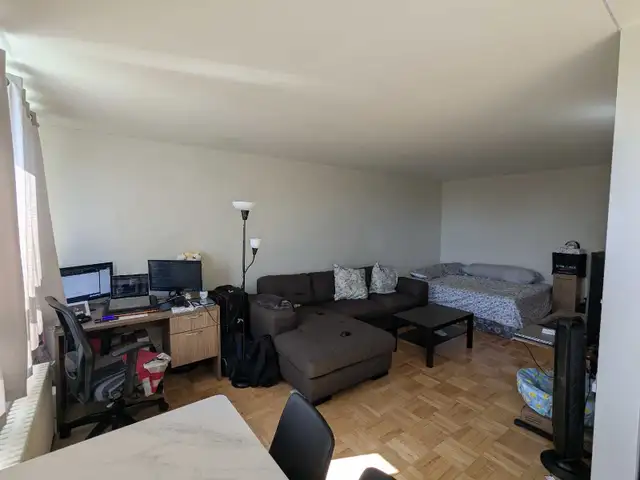 1-BEDROOM APARTMENT FOR RENT – GOLDEN MILE / VICTORIA PARK in Long Term Rentals in City of Toronto - Image 9
