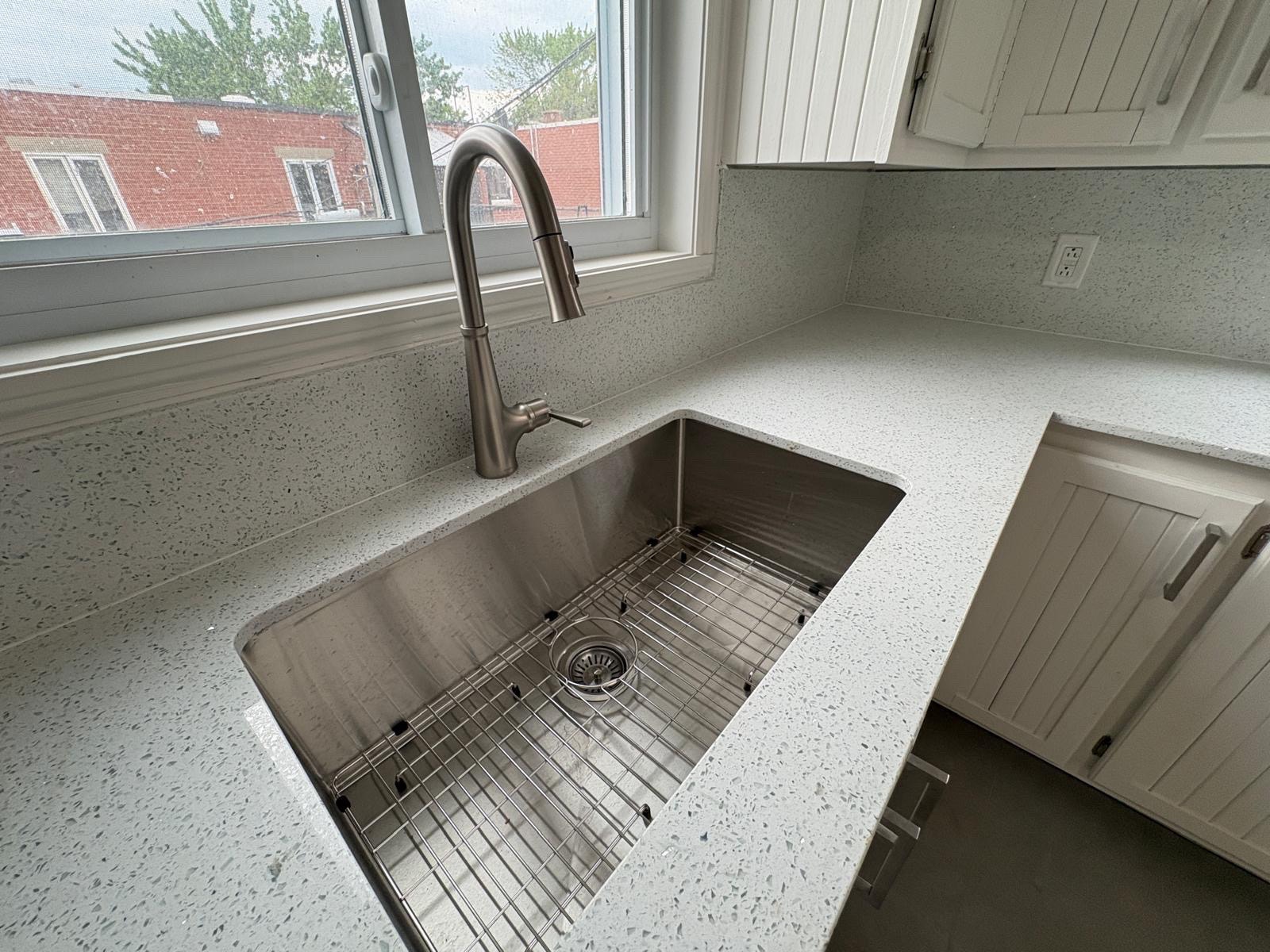 663 Av. Alepin — photo 3