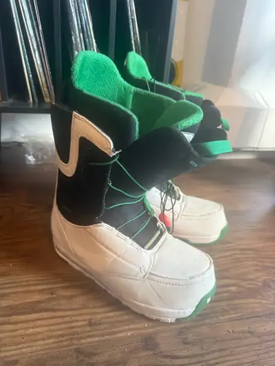 Burton Imprint 2 Snowboard Boots Size 11, View more