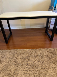 Desk 140 by 60 cm