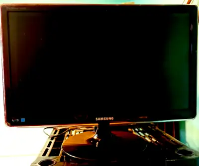 Samsung 23” LED Moniteur, View more