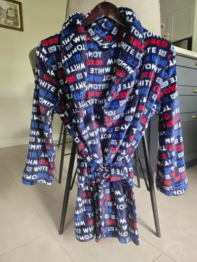 Boy's dressing gown/robe de chambre, View more