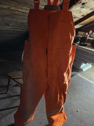 salopette d'hiver de sécurité  neuve XXL , View more