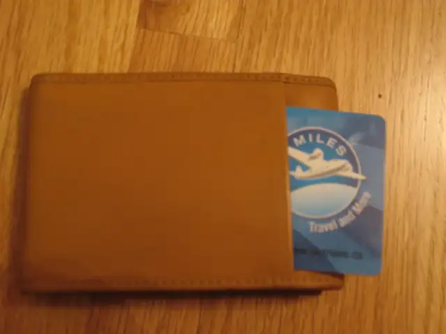 Men's Leather Wallet in Men's in Calgary - Image 9
