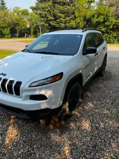 2017 Jeep Cherokee sport with 235,xxxkm, will go up as we are still driving until sold. Has summer a...