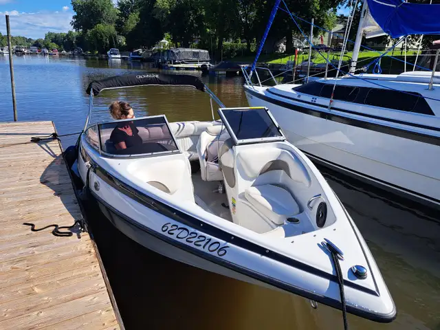 Bateau open deck in Powerboats & Motorboats in Laval / North Shore - Image 5