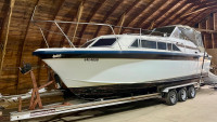 1978 Fairline Powerboat 29’/32’ OAL with trailer.