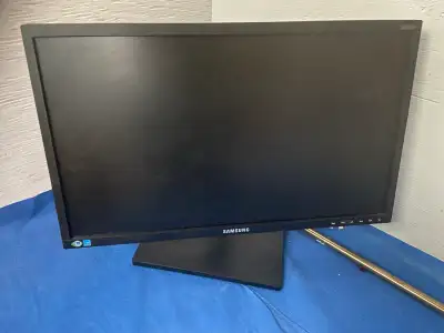 Samsung 22” full HD Business monitor , View more