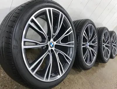 2020 BMW X3 21" OEM / Original style 726i staggered wheels and high performance run flat summer tire...