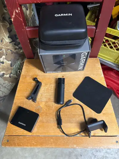 Garmin Approach R10, View more