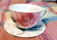 1 set MARTHA STEWARTporcelain coffee/tea big cup & saucer New