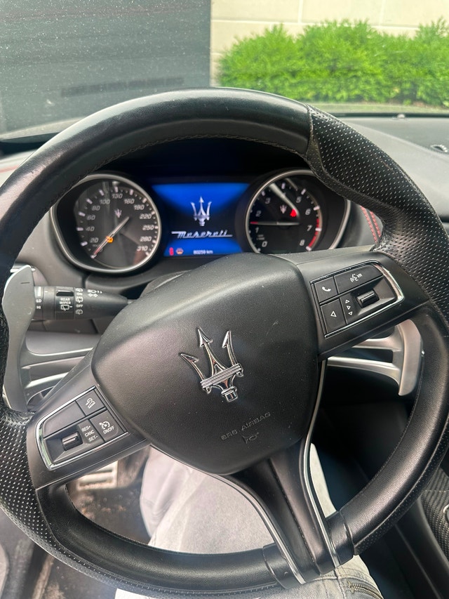 Maserati Levante S Gransport — photo 5