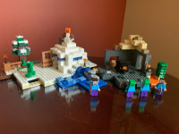 Lego Ensemble  Minecraft 21119  dungeon et 21120 Snow Hideout
