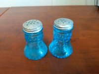 EAPG Adams & Co. Wildflower pattern Salt n Pepper Shakers