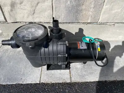 Pompe de piscine VEVOR 2HP  NEUVE, View more