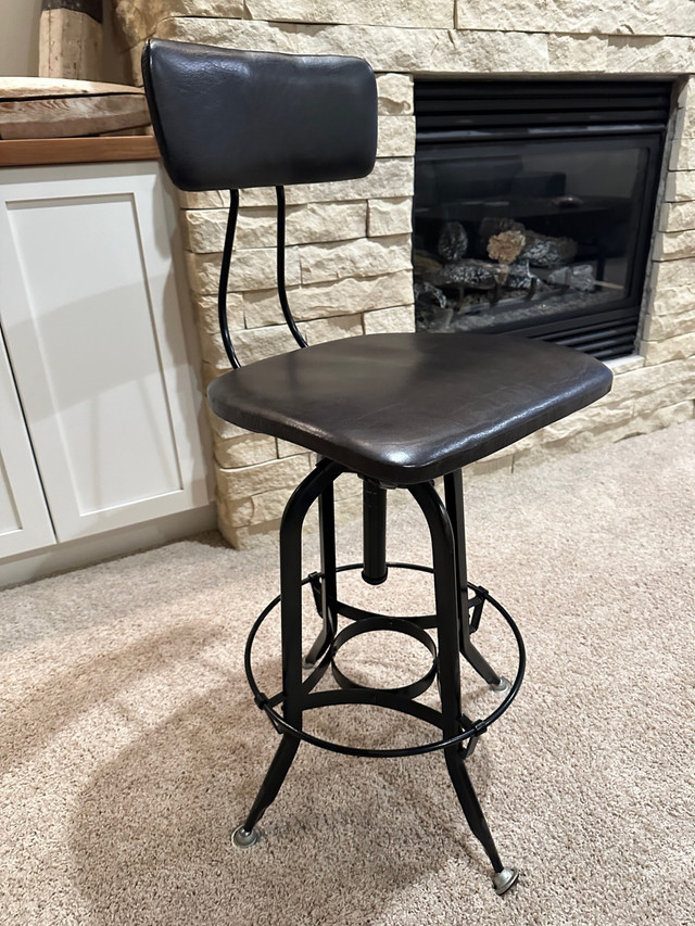 Restoration Hardware Toledo Bar Stool / Counter Stool in Other in Calgary - Image 2