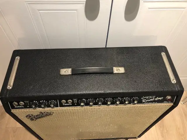 Fender Super Reverb Pré CBS avec road case neuf in Amps & Pedals in Longueuil / South Shore - Image 3