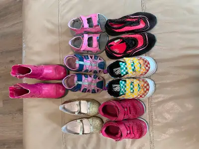 $2 each $10 for all 7 pairs Van, nike, columbia, childrens place Size 10 and 11